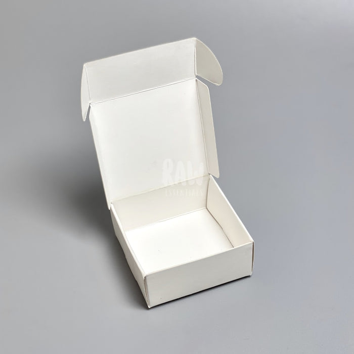 2.75 X 1 Square Box (Pack Of 50) Packaging